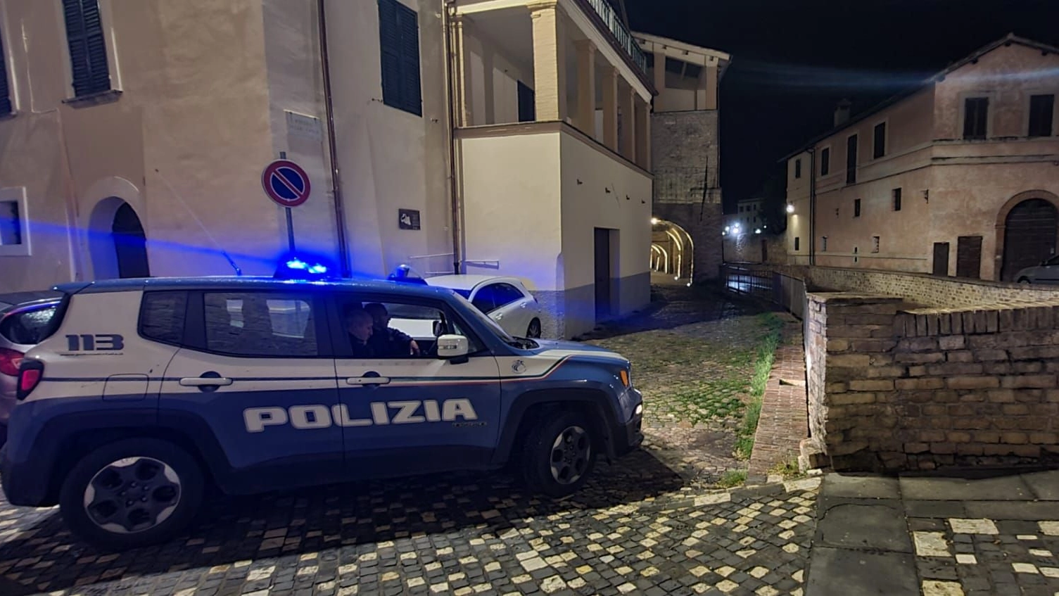 L'intervento della polizia a Foligno (Foto di repertorio)