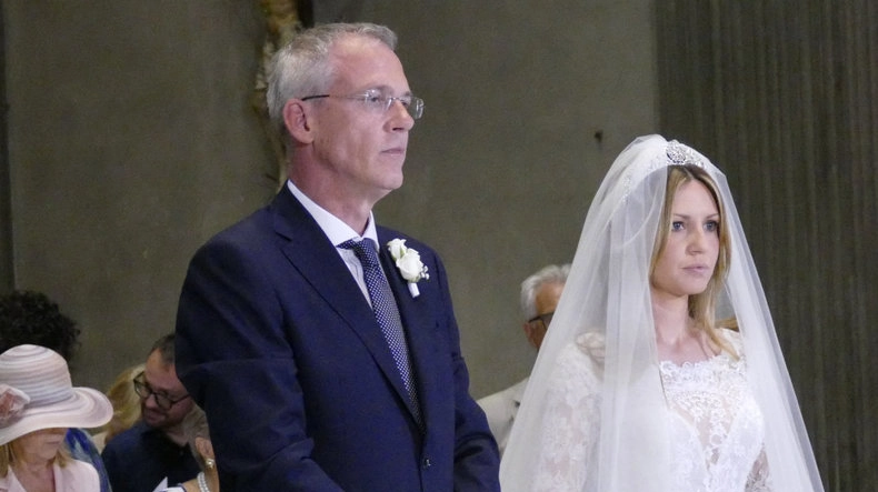 Vanessa Benelli Mosel e Wolfgang Redik si sono sposati nella basilica di Santa Maria delle Carceri a Prato