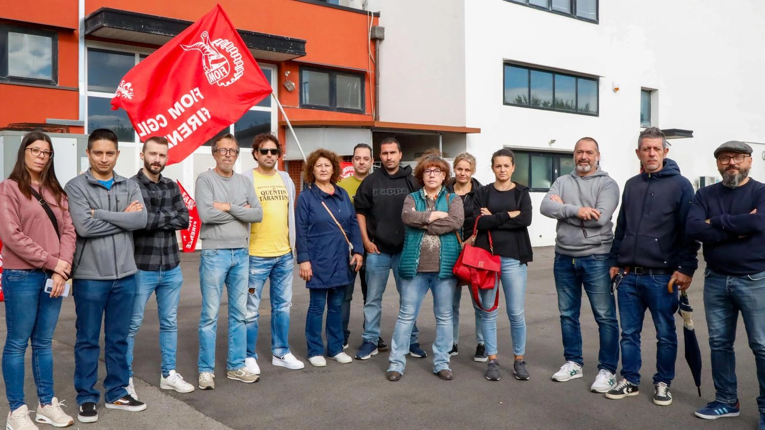 Moda, l’affanno delle aziende. Licenziamenti e protesta alla Fcm: "Impatti devastanti sulle famiglie"