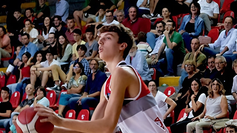 Matteo Lenci, giovane promessa del basket italiano