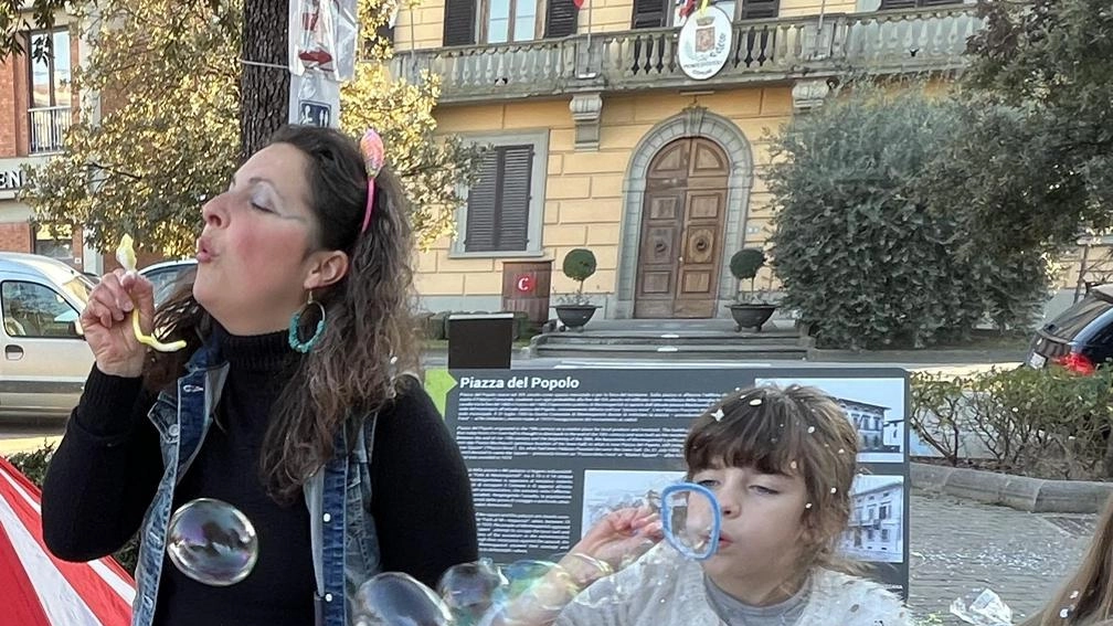 Anche a Montespertoli fervono i festeggiamenti per il carnevale, partendo dalla festa in maschera che inizierà alle 22.30 di venerdì...