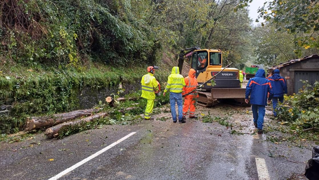 Un’altra notte di paura. Forti precipitazioni su tutta la Provincia. E la Montagna va ko