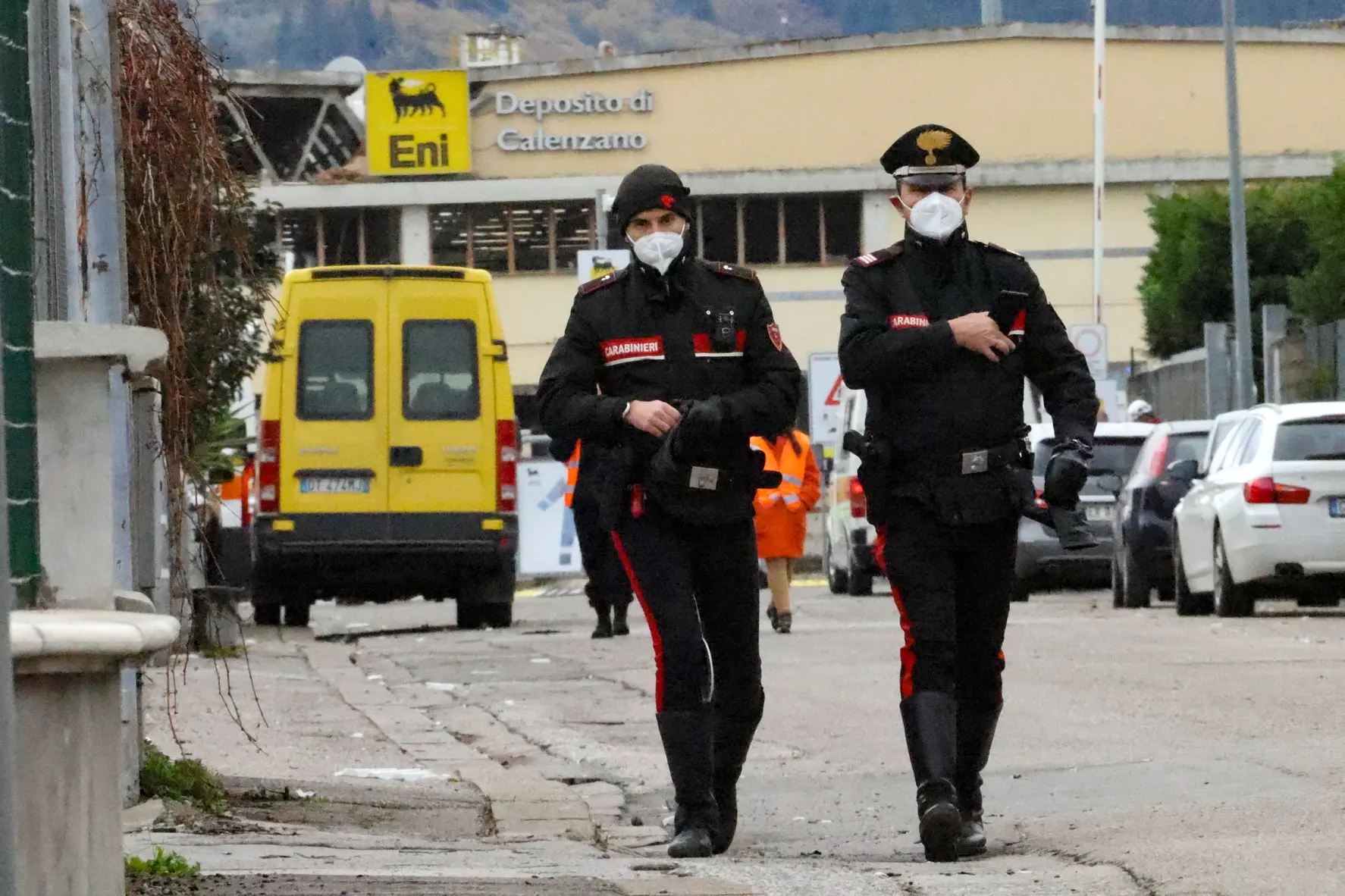 Il manutentore dell’Eni: “L’area di intervento doveva essere bonificata”