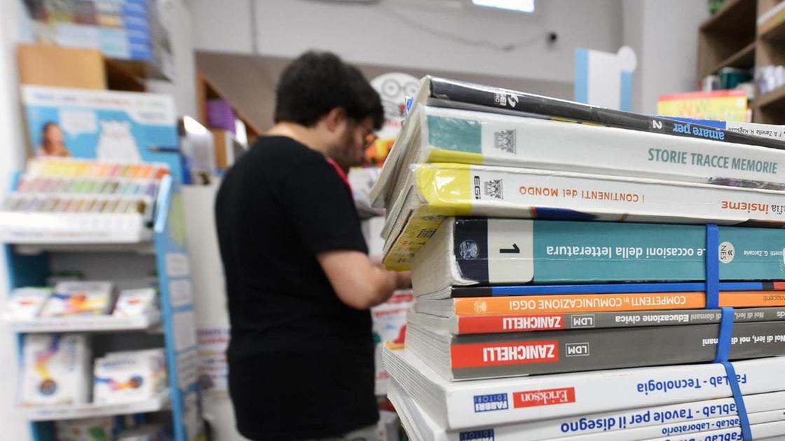 Libri scolastici gratis: le agevolazioni