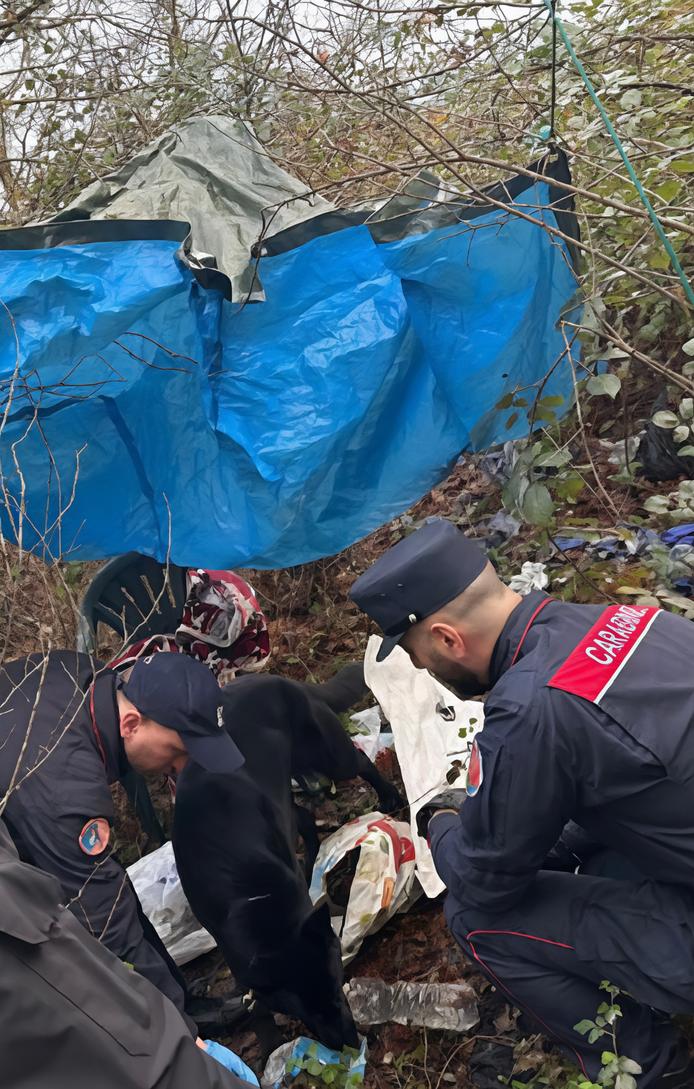 Sparatoria nei boschi delle Cerbaie, giovane ferito con 3 colpi di arma da fuoco