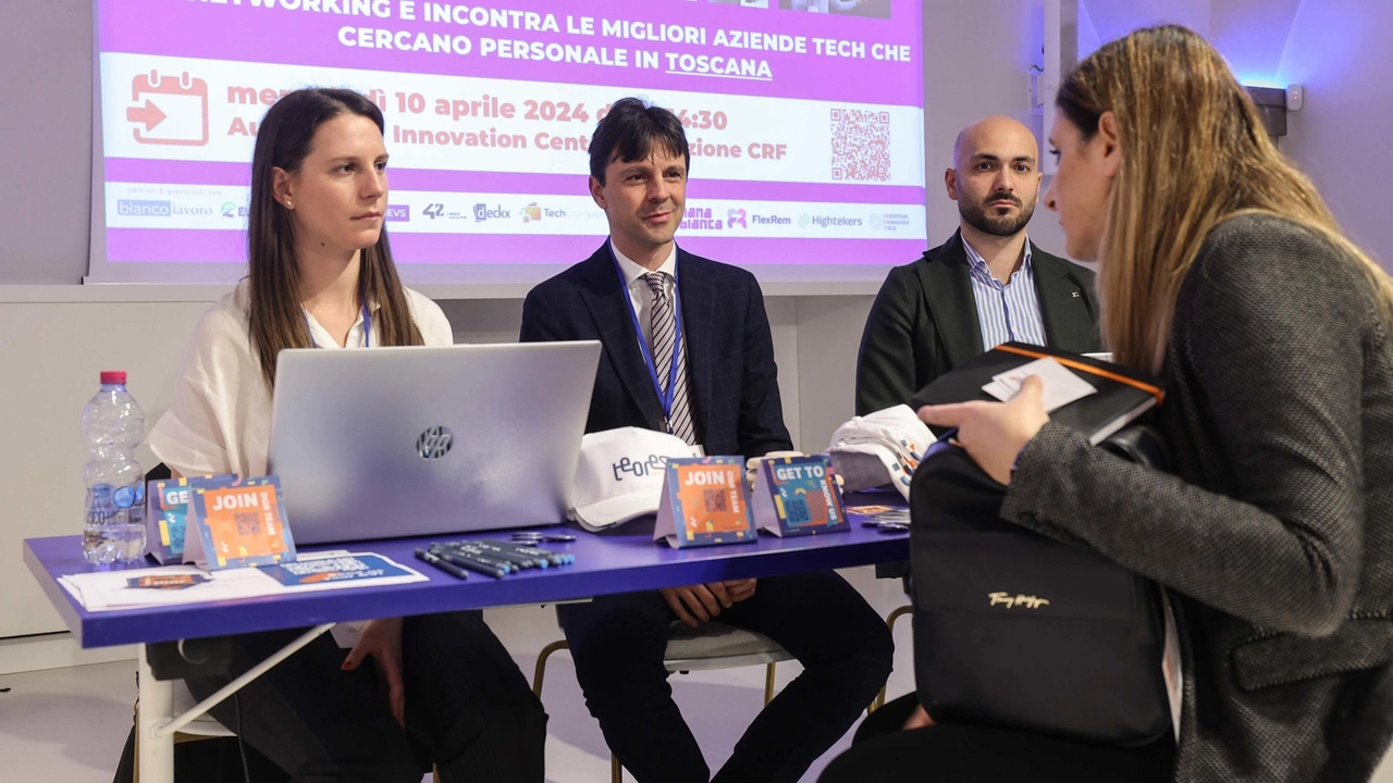 La scuola di coding 42 Firenze, in collaborazione con Fondazione CR Firenze e Università Luiss, celebra il successo dei primi 27 studenti assunti come programmatori entro sei mesi dalla fine del corso. Il metodo educativo innovativo e gratuito conferma la sua efficacia nel preparare gli studenti alle sfide del settore tech.