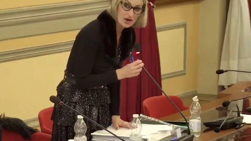 La consigliera Cinzia Romboni, relatrice della mozione in consiglio comunale