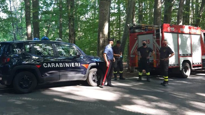 Carabinieri e vigili del fuoco