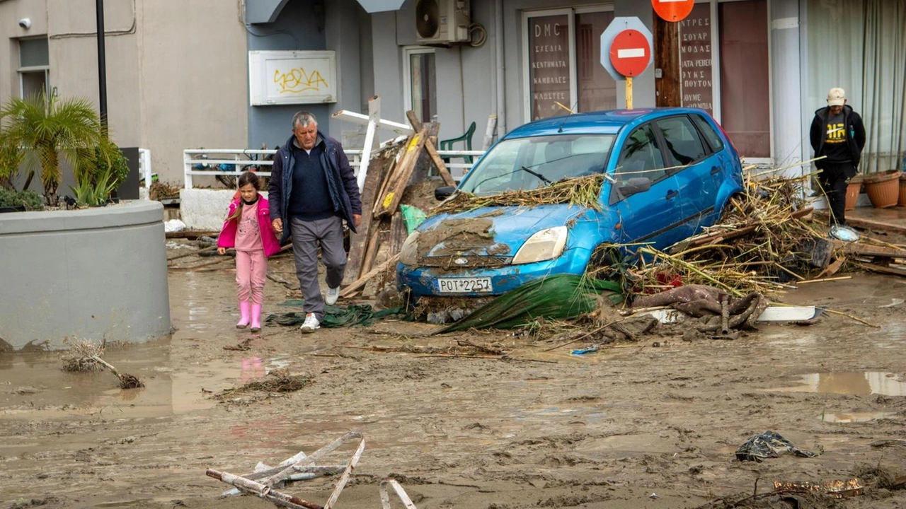 Grecia: allerta maltempo fino a domani, danni a Rodi e Lemno