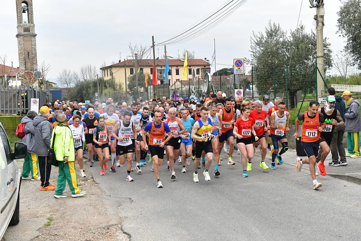 Scarpinata per le Colline Pratesi, la 37esima edizione è un successo