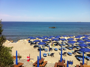 Livorno è unica: il mare più bello in piena città, ecco le Bandiere Blu assegnate