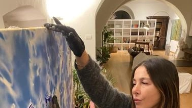 Un universo di emozioni e colori prende vita nelle opere di Federica Tondini (nella foto), in arte CK23, protagonista della...