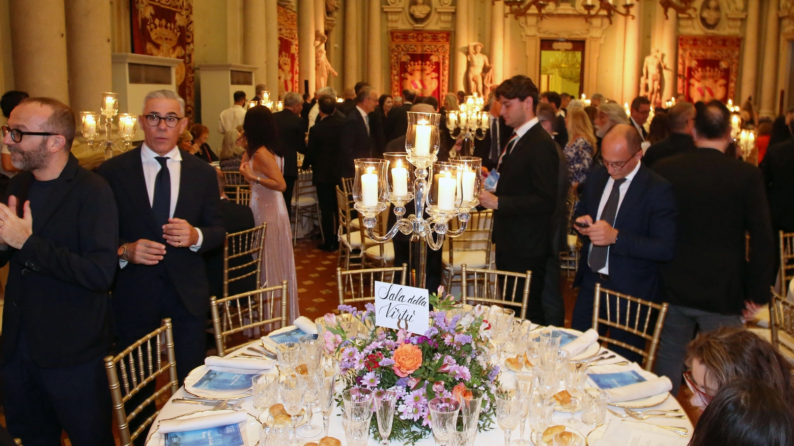 La cena a Palazzo Corsini (foto Marco Mori /New Press Photo)