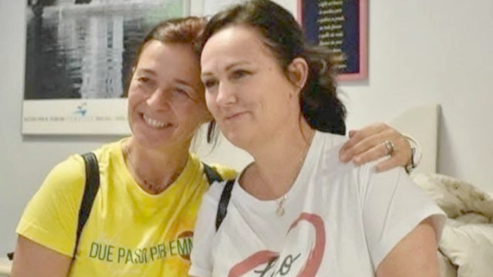 Manuela Pardini, e Ilaria Grazioli, mamme di Leo ed Emma, hanno dato vita a una serie di attività benefiche