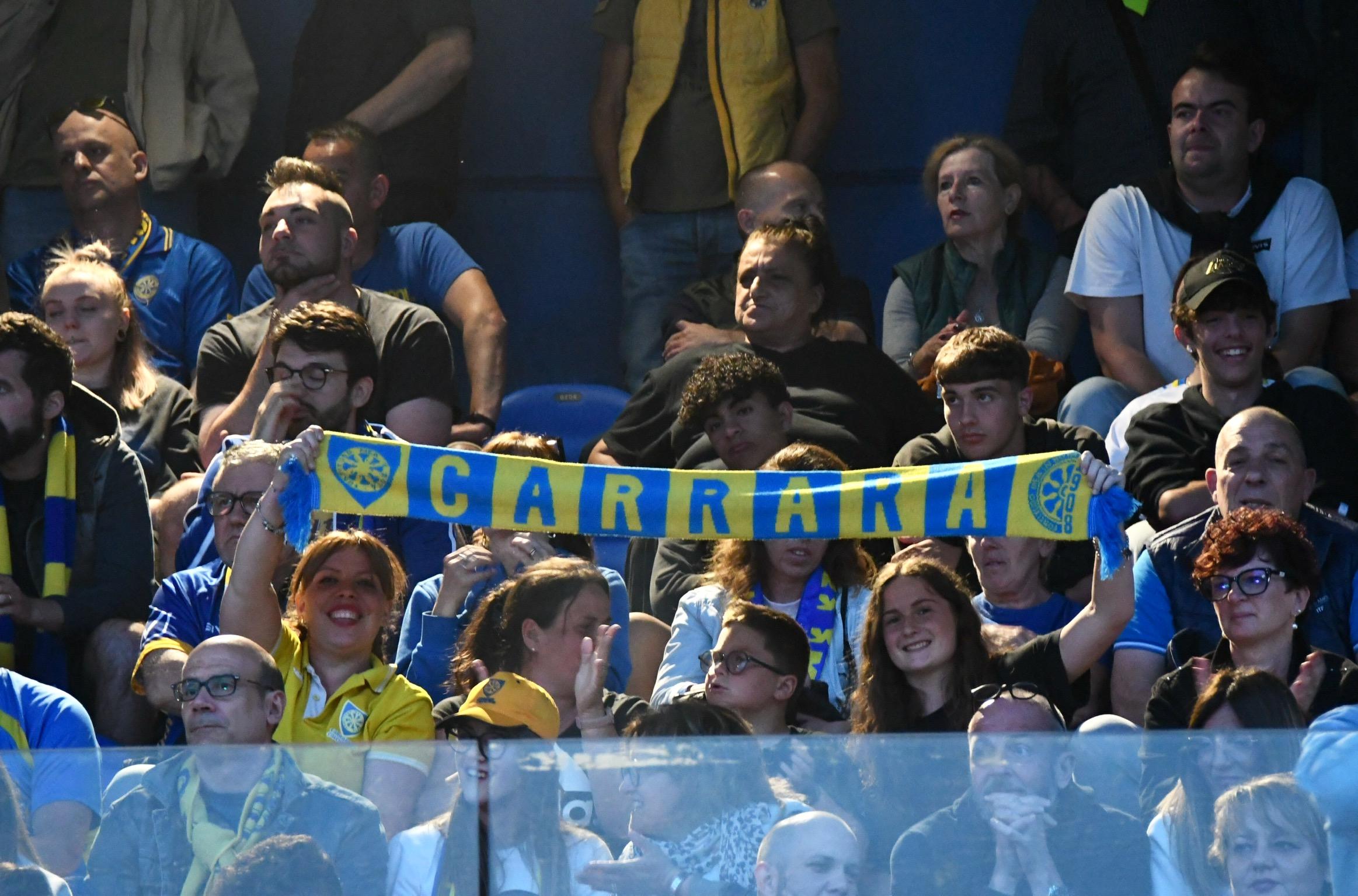 Carrarese, Una Città Che Sogna: Maxischermo Allo Stadio Per La Finale ...