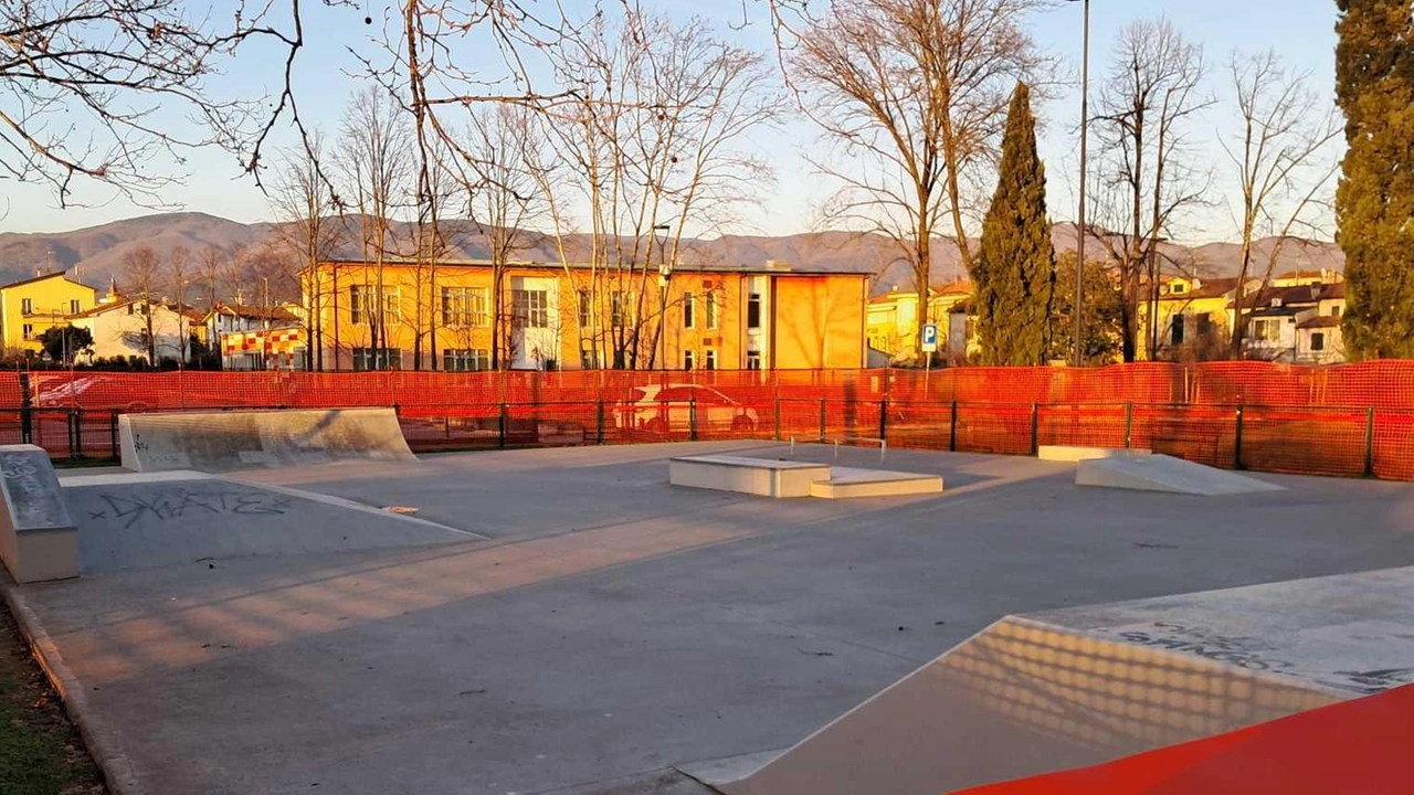 Il «Pistoia Skatepark» all’interno del giardino ’Oriana Fallici’ è. transennato per i lavori