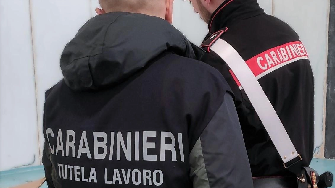 Sfruttavano lavoratori irregolari. Cinque ordinanze cautelari. Sotto sequestro 230mila euro