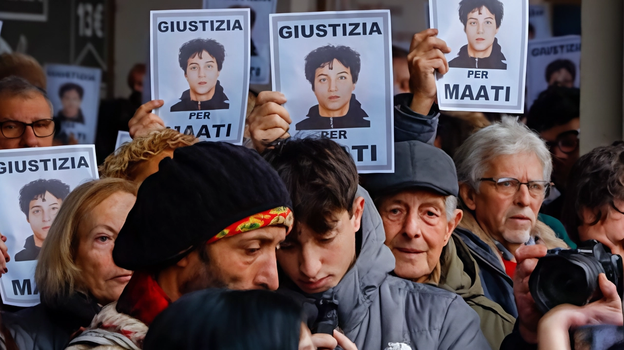 Un corteo per Maati Moubakir, 17 anni, ucciso a Campi Bisenzio il 29 dicembre