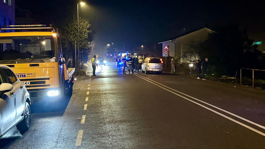 Tragedia in strada, muore a 76 anni travolto da un’auto