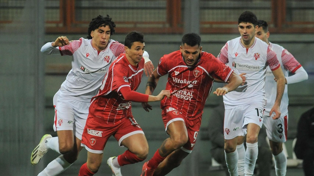 Matos e Montevago in azione (foto Crocchioni)