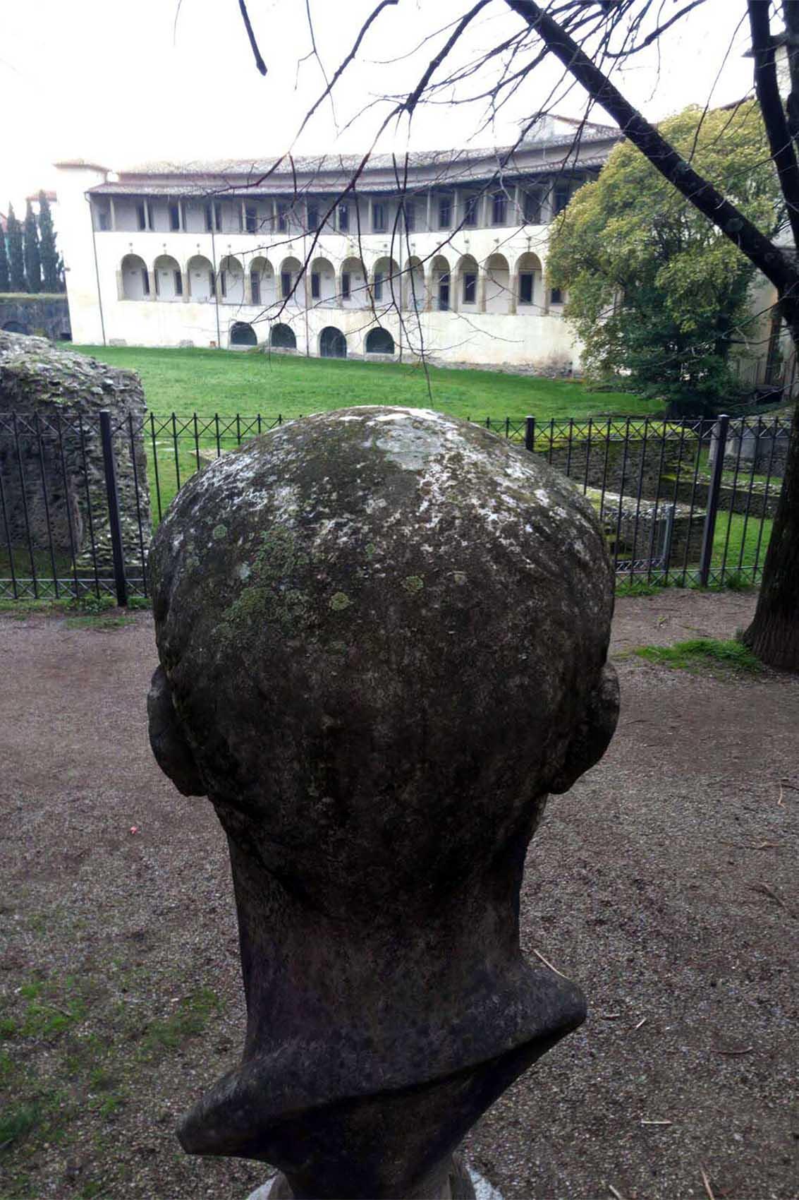 “Il Comune si faccia carico della riapertura del parco dell’anfiteatro”