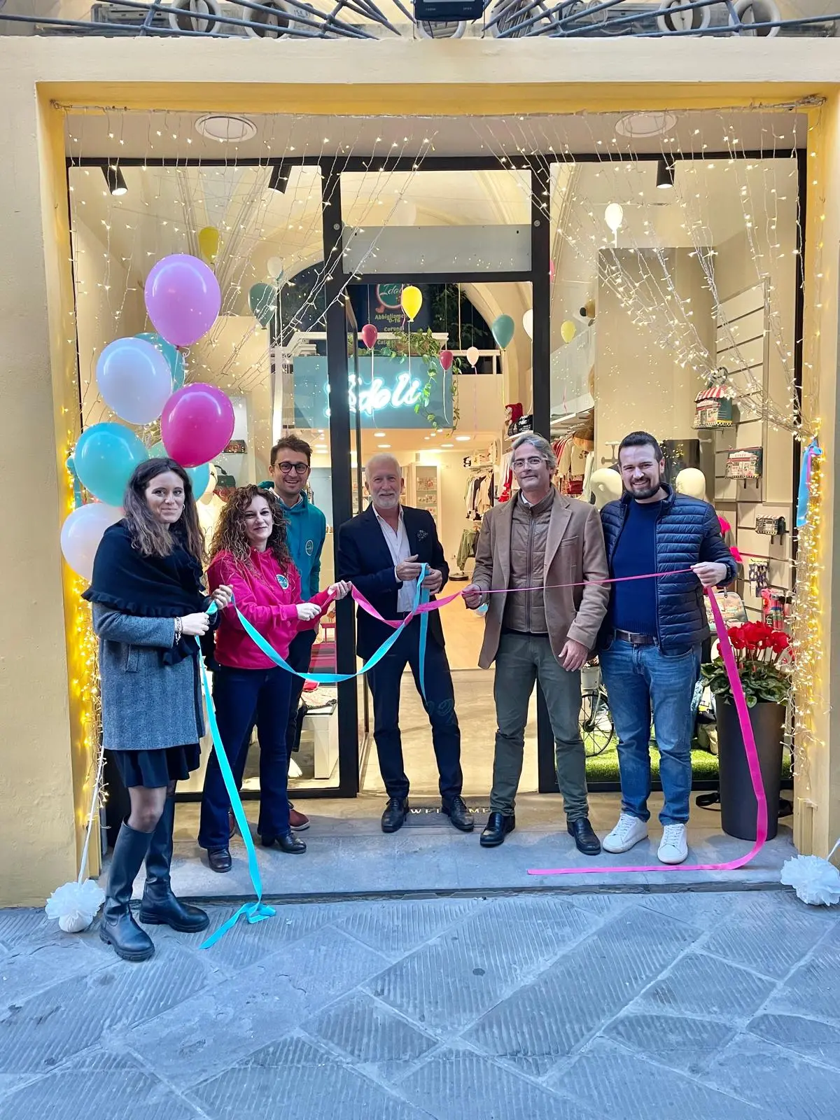 Nuova apertura in centro: “Idoli” arriva in via San Martino