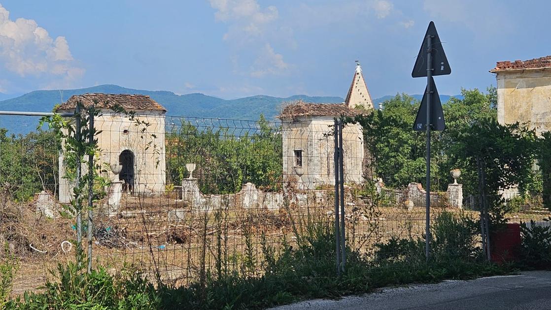 Fontanazza, alla luce l’antico complesso. Pulizie in corso ma il futuro è ancora ignoto