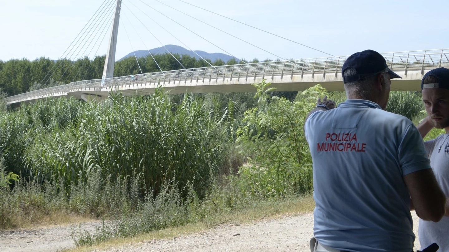 La polizia municipale sul luogo dov’è morto Hassib Guesmi