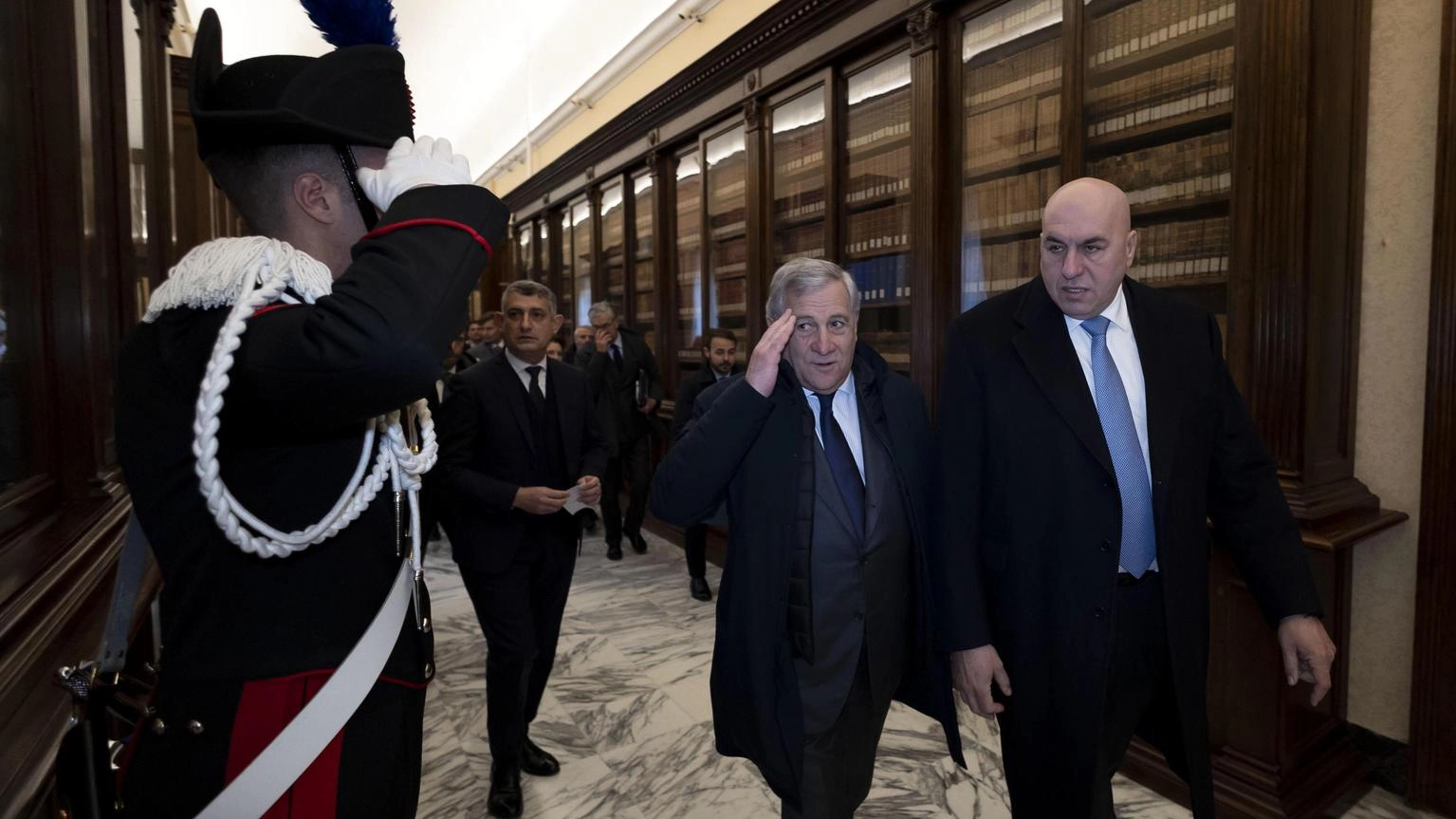 Tajani in contatto con Israele e Libano, 'evitare escalation'