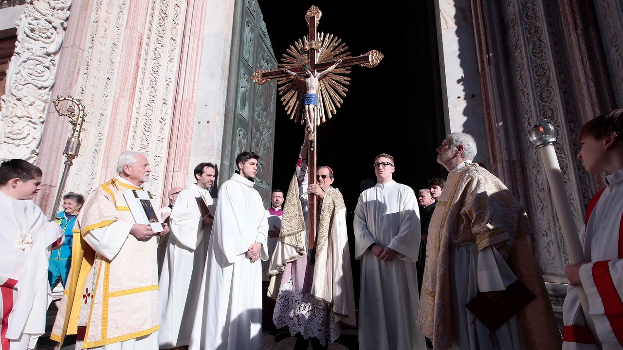 L’apertura della Porta Santa a Siena segna l'inizio del Giubileo (Paolo Lazzeroni-Siena-: GIUBILEO SIENA)