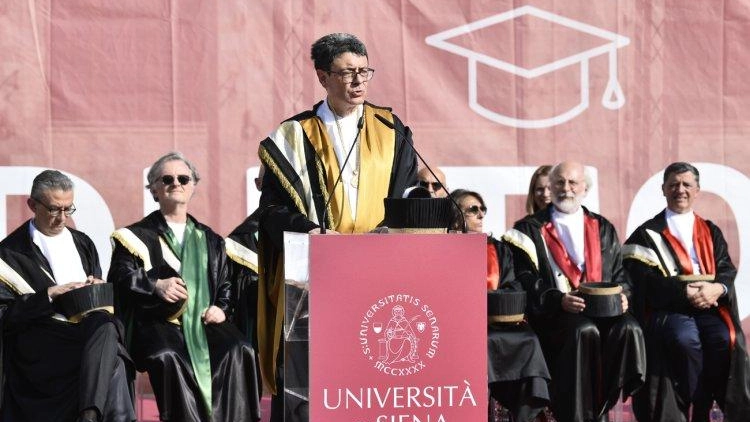 Il rettore dell’Università degli Studi di Siena Roberto Di Pietra