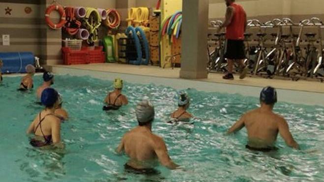 “Ad Aulla non ci andiamo”. Piscina, la rabbia delle società