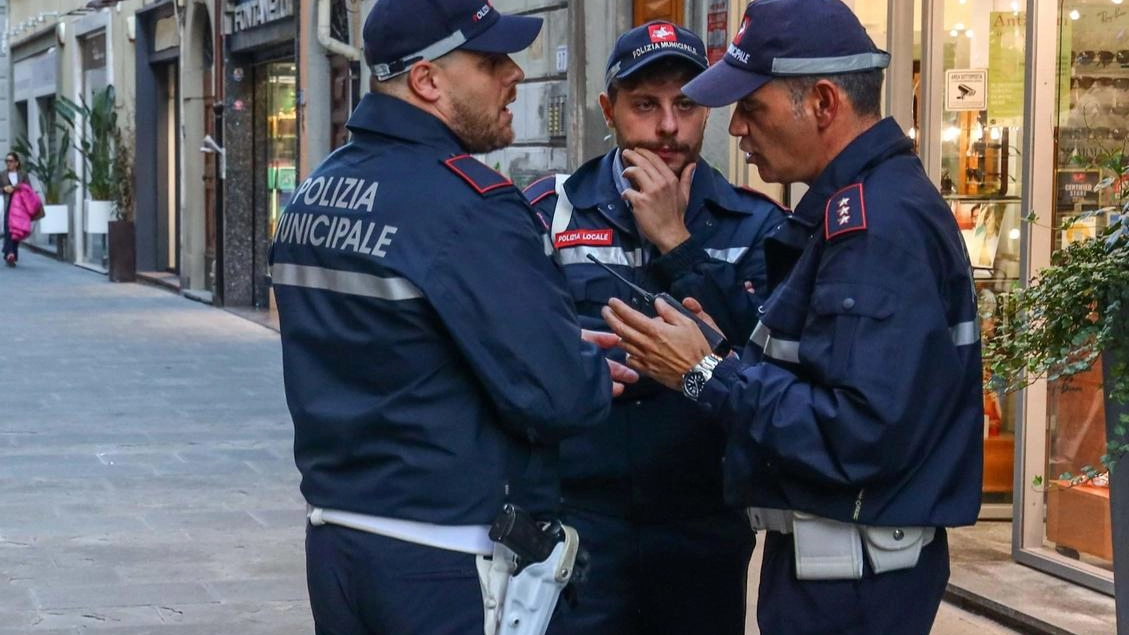 In centro scatta la caccia agli elementi di degrado