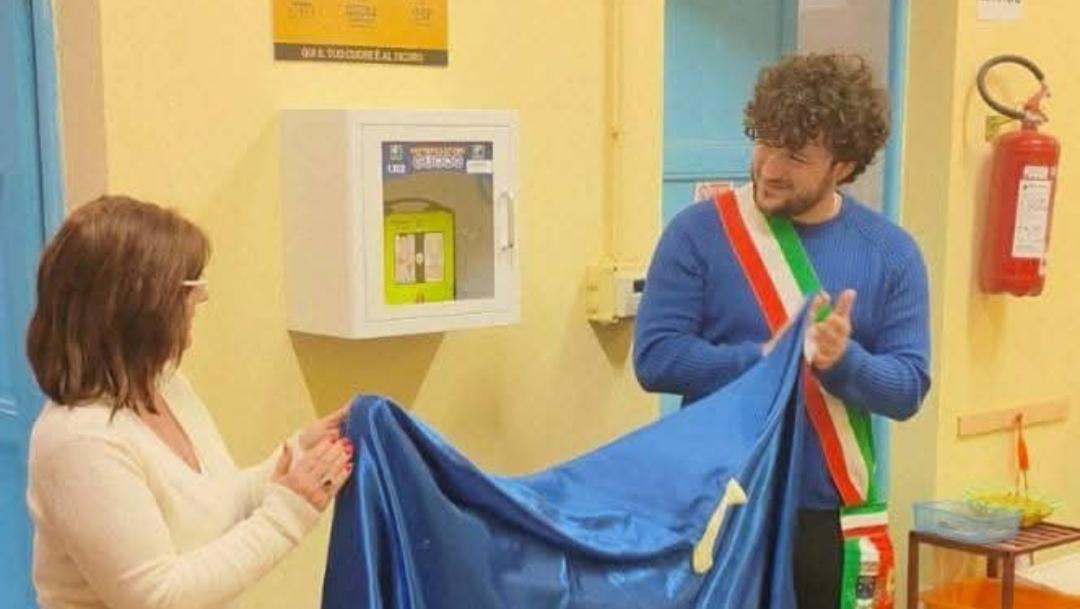 Vicchio, donati due defibrillatori alle scuole