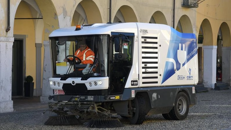 Pulizia delle strade: la novità. Lo spazzamento è meccanizzato