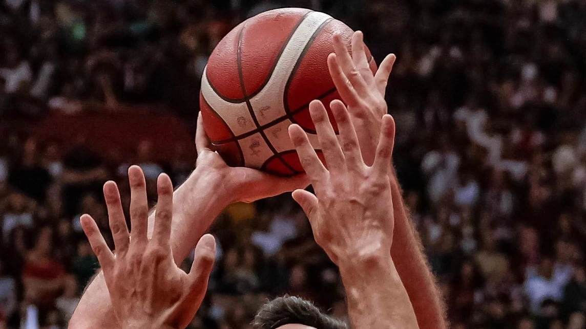 La Virtus Cassino cade 72-89 contro la La T Tecnica Gema MCT a causa della prestazione dominante di Chiarini. Nonostante un tentativo di rimonta, MonteCatini si impone con autorità.