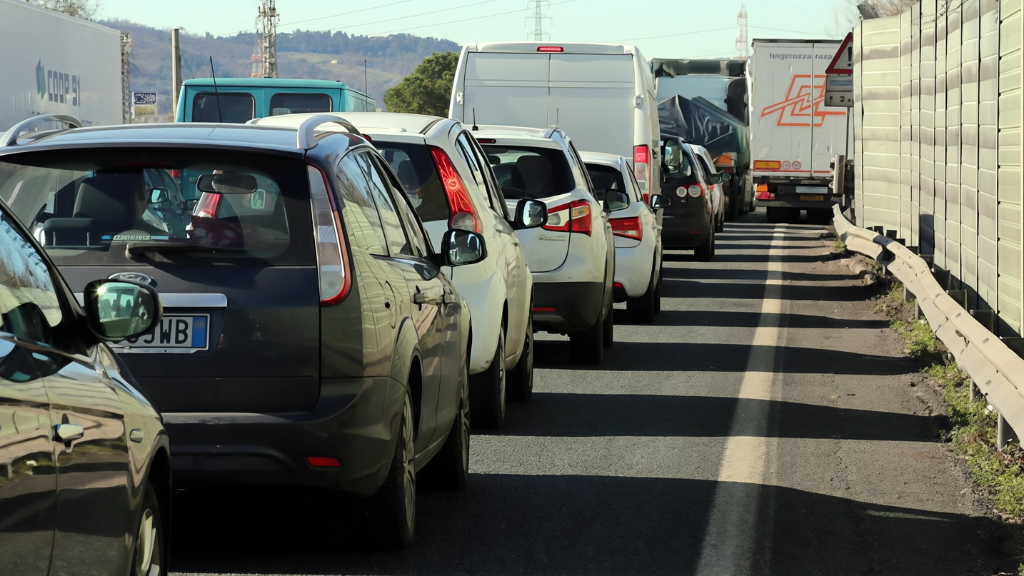 “San Pellegrino“ interdetta e traffico in direzione nord deviato su Narni Scalo. Altra giornata di passione
