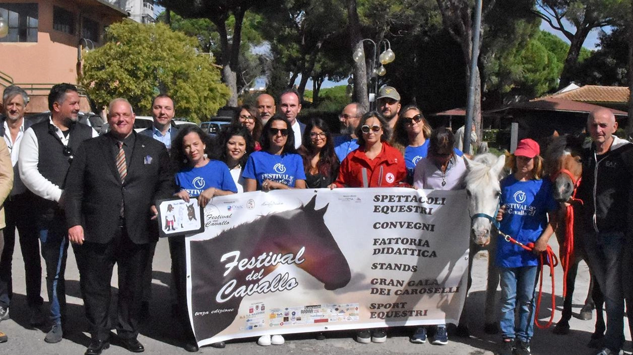 Festival del Cavallo. Oggi l’inaugurazione della kermesse in pieno centro