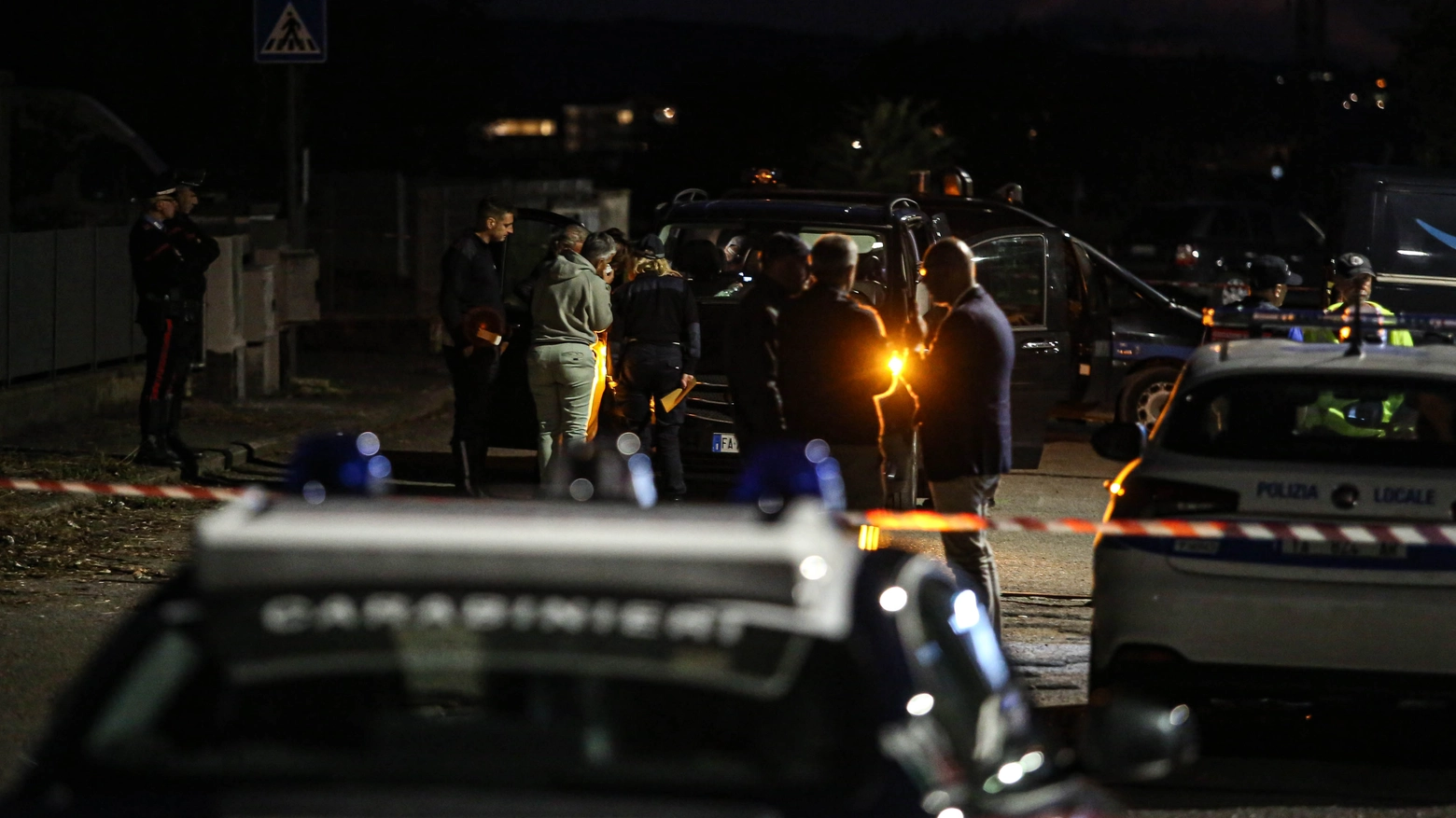 I rilievi nel luogo della tragedia (Foto Crocchioni)