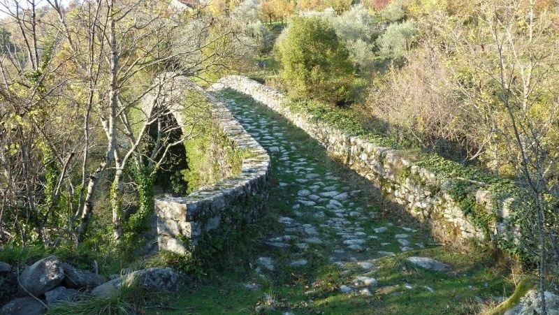 Ponte di Groppodalosio, Pontremoli