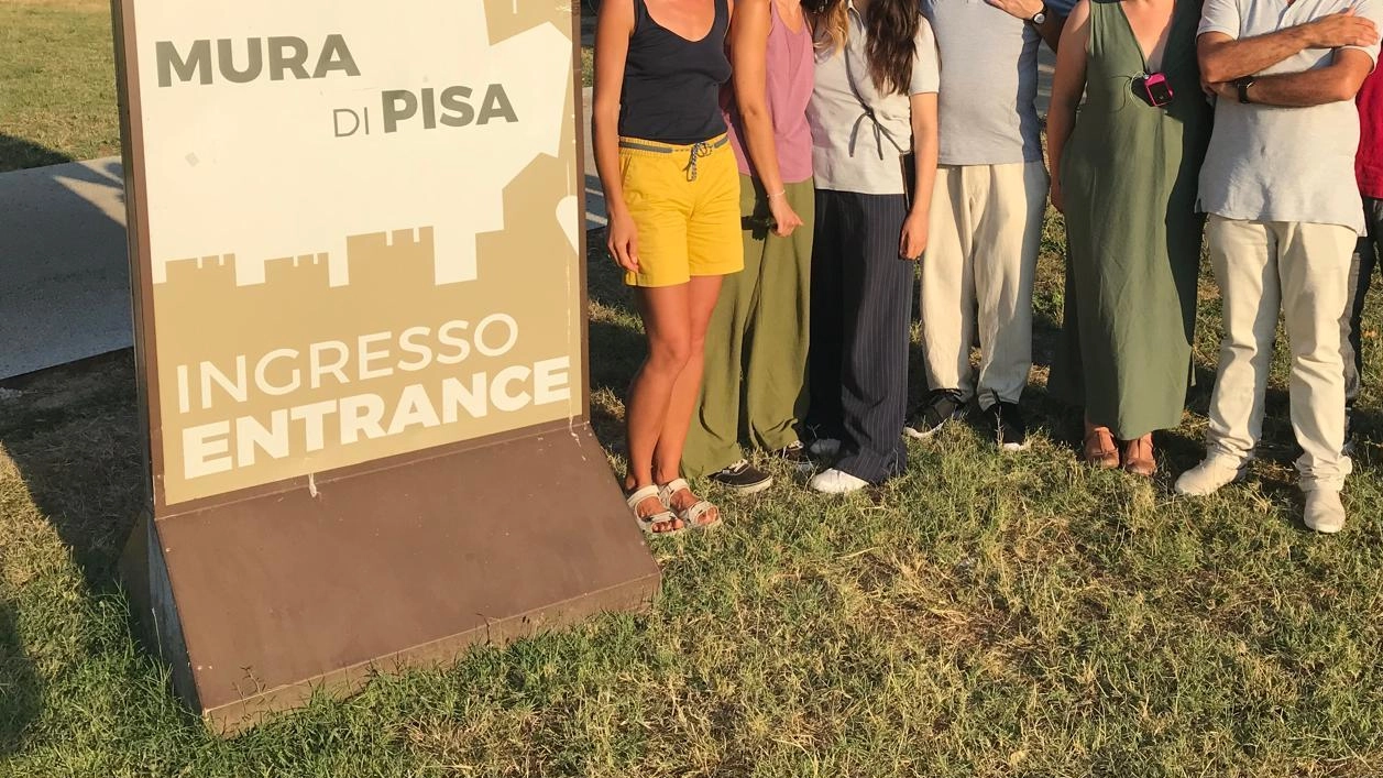 La protesta degli addetti ai tour sulle Mura