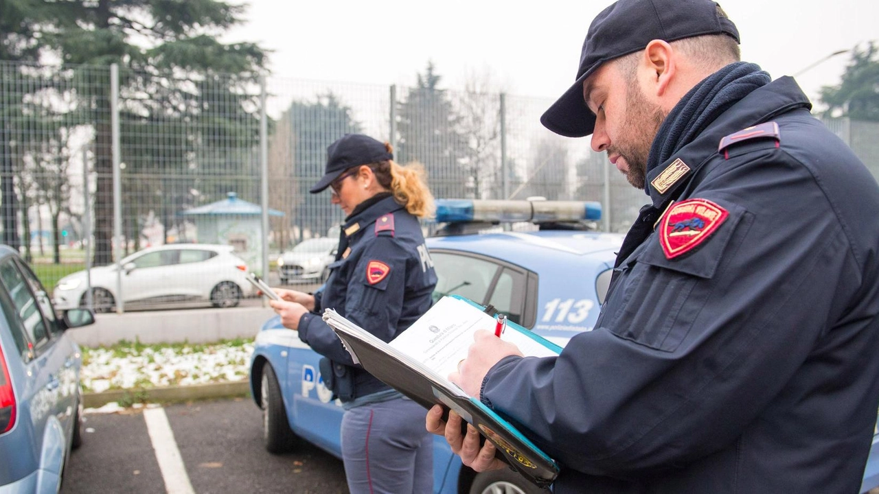 Il furto si è verificato nel fine settimana, indaga la polizia