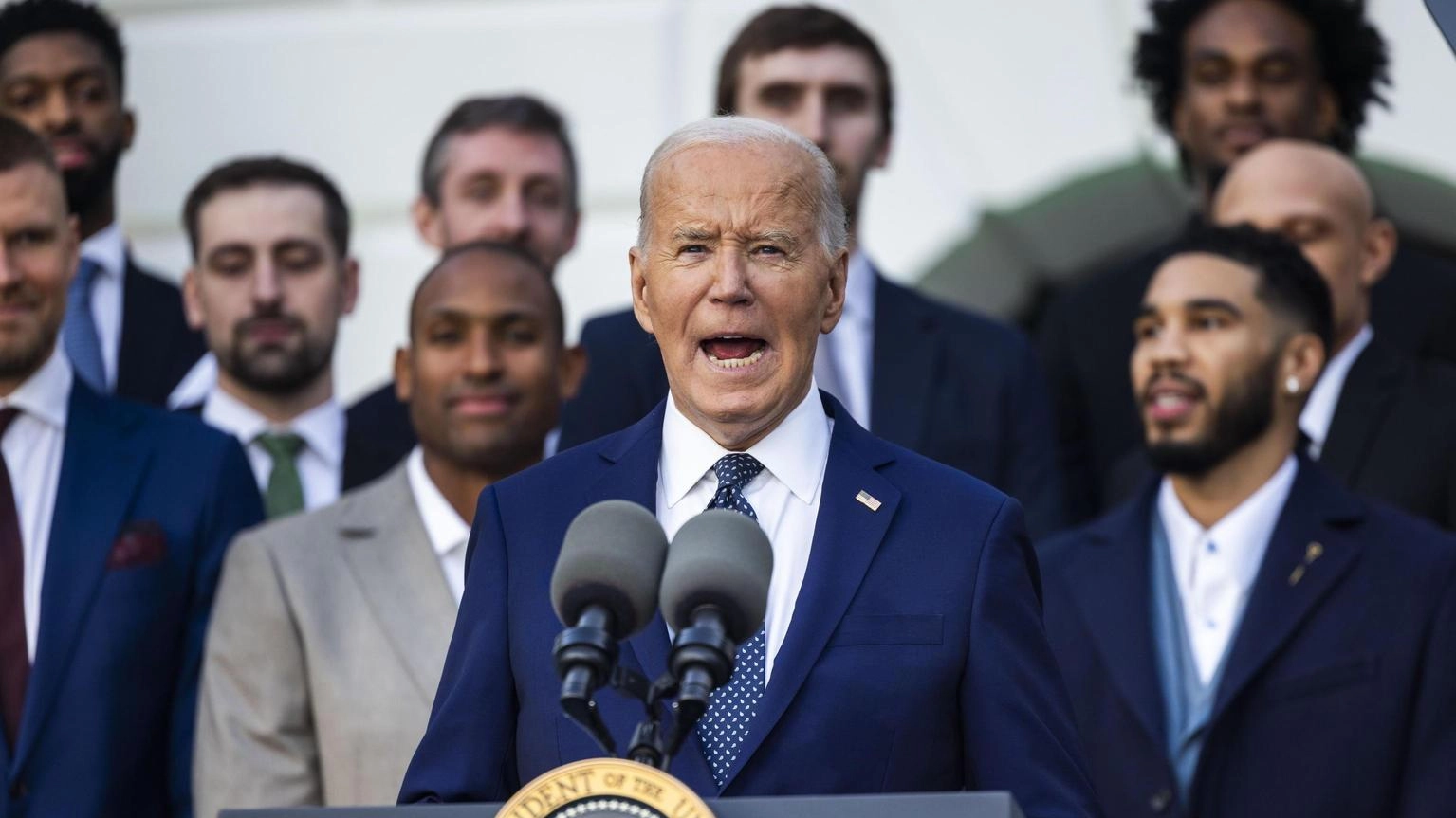 Biden, 'mandati di arresto Cpi scandalosi'