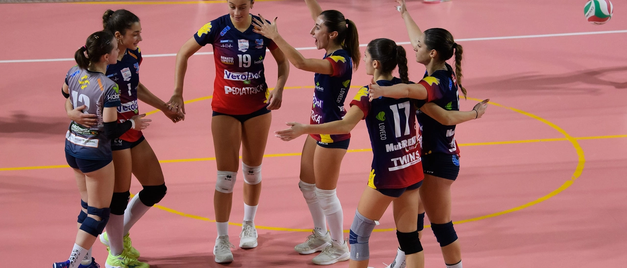 Pallavolo Casciavola, la Verodol si butta via: da 2-0 a 2-3