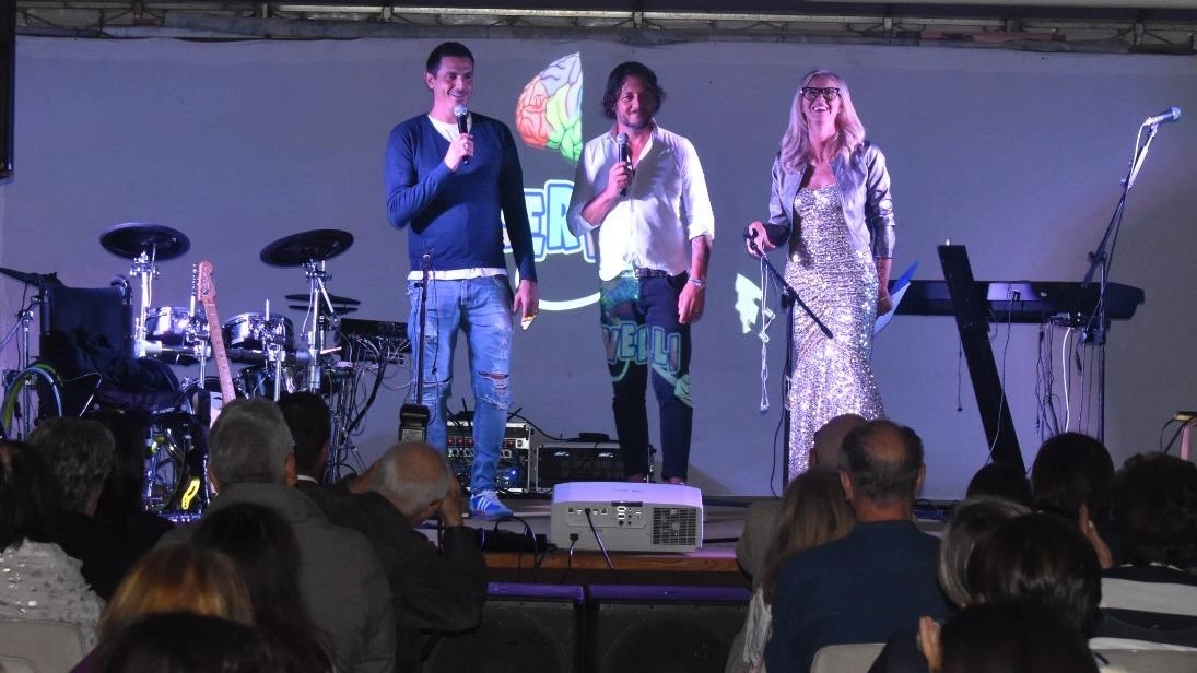 Una festa al Centro Speranza di Fratta Todina ha celebrato i 40 anni di attività con musica, artisti e donazioni per sostenere ragazzi disabili.