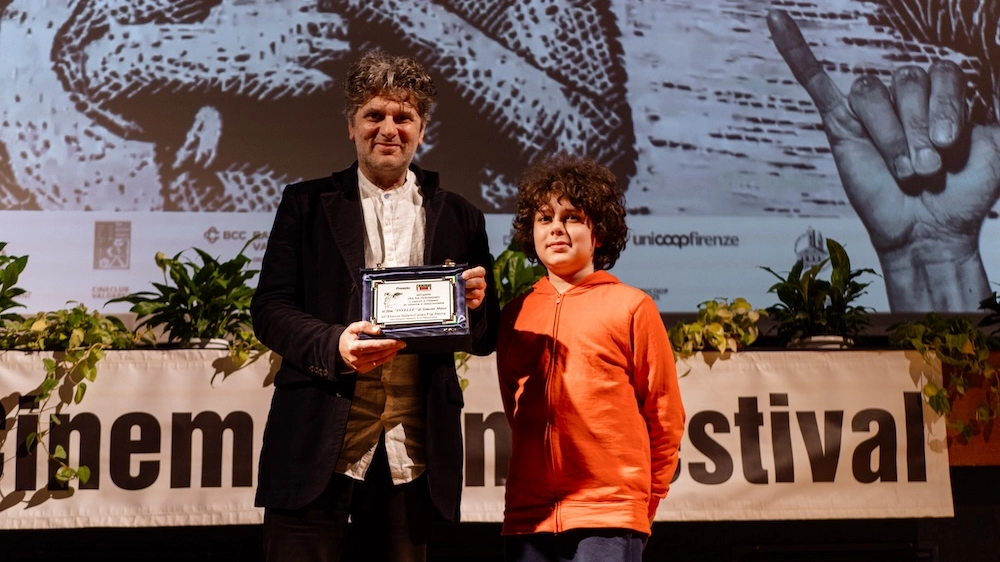 Il premio a Simone Massi