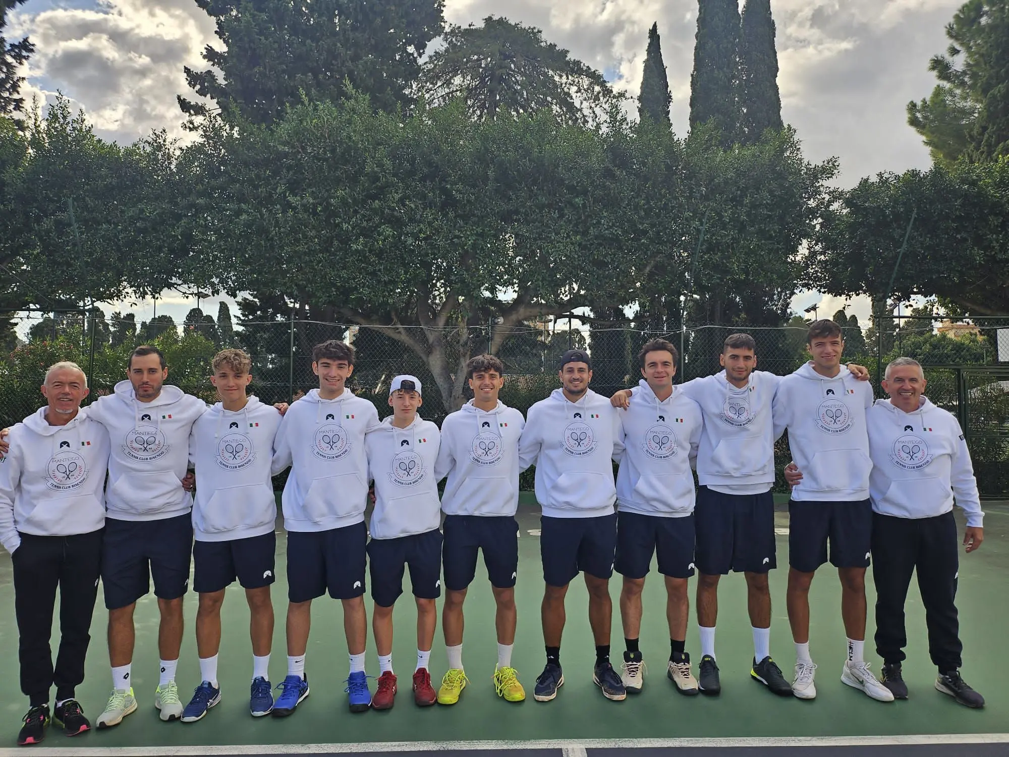 Tennis, il Tc Bisenzio Manteco vince 6-0 con il Tc Palermo 2