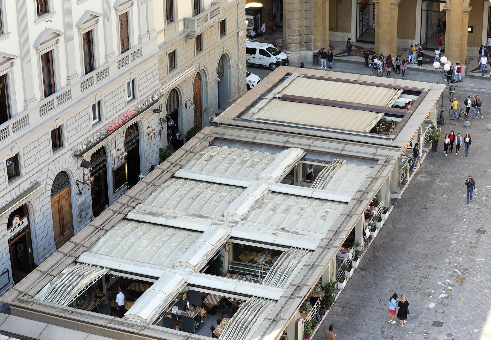 Dehors Firenze, scadenza delle concessioni prorogata al 15 novembre