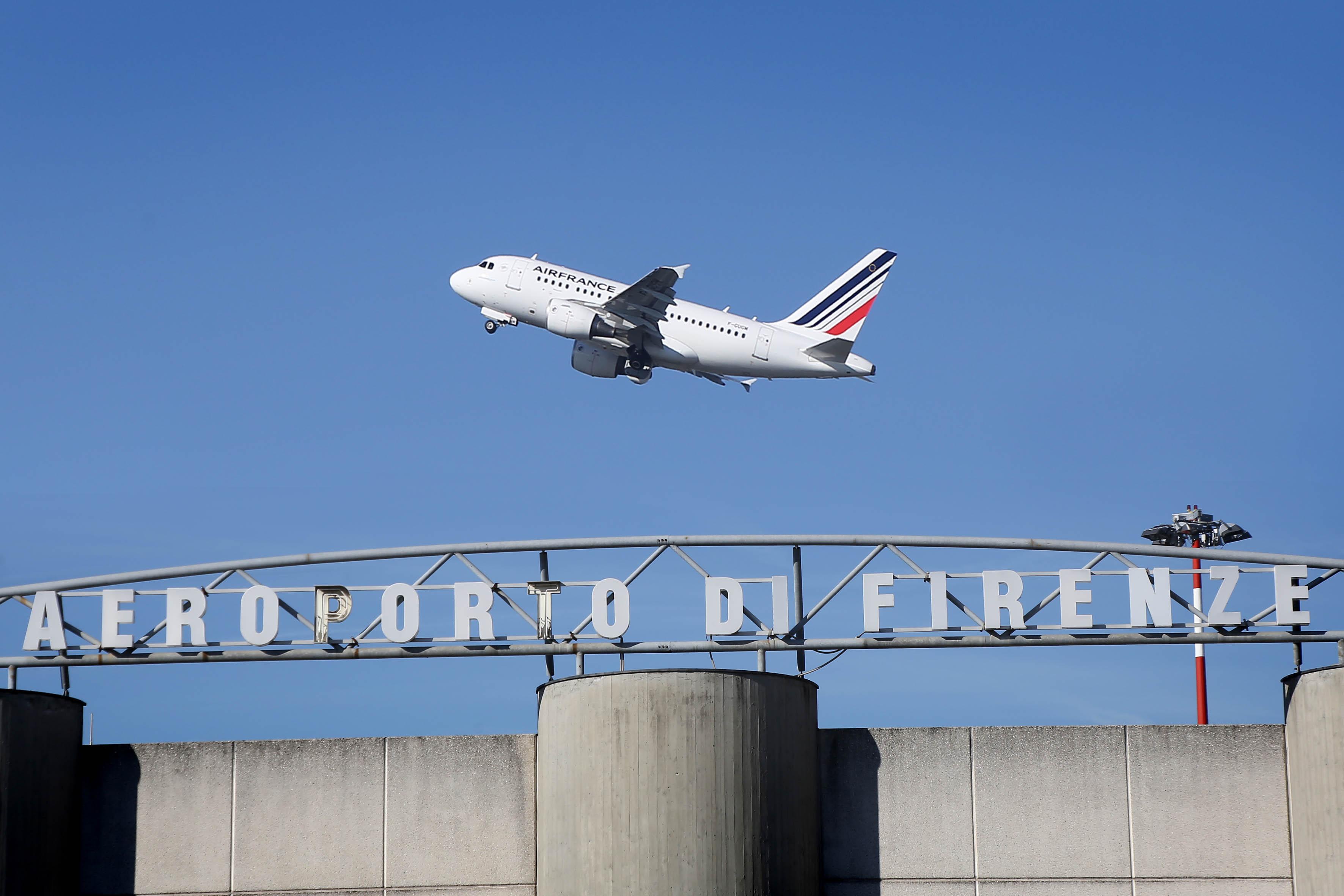 Toscana Aeroporti da record: Firenze e Pisa fanno il pieno di passeggeri