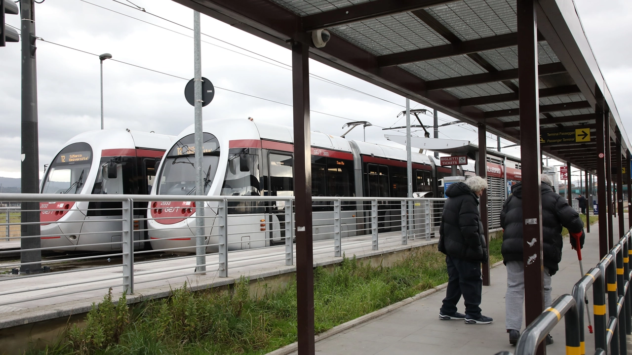 Viale Giannotti, apre il cantiere. Bus deviati nelle strade interne, rivoluzione Ponte al Pino-Alberti